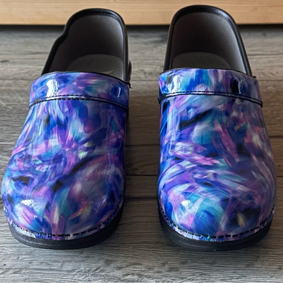 Dansko LT Professional Women's Clogs Size 41 (U.S. 10) Blue Crush Patent - Picture 2 of 5